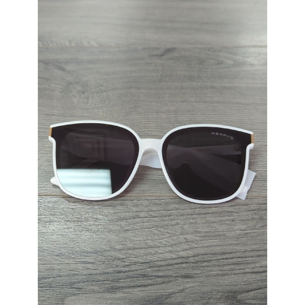 Merry's Woman's White Frame Oversized Sunglasses